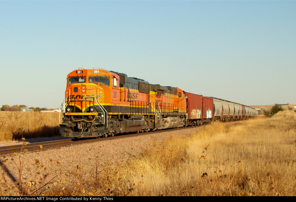 BNSF 261